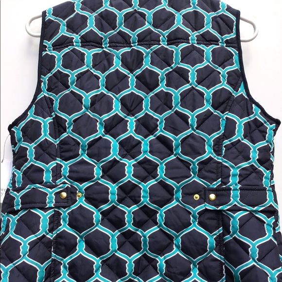 Crown & Ivy Women’s vest, size M. - Picture 7 of 9